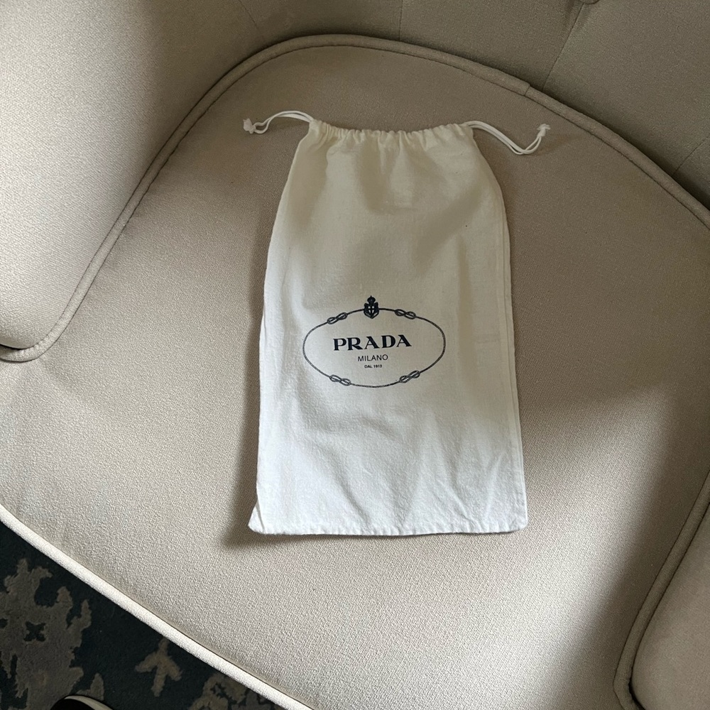PRADA dust bag 💯% Authentic - Picture 5 of 6